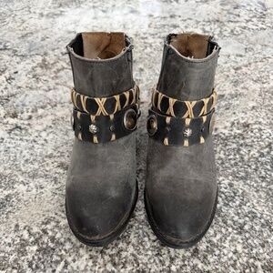 Circle G BY CORRAL 6B Women's Harness Western Booties BLACK Round Toe - Q5064